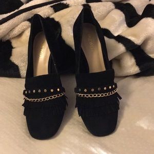 NWT: Nine West black suede pump with gold accent.